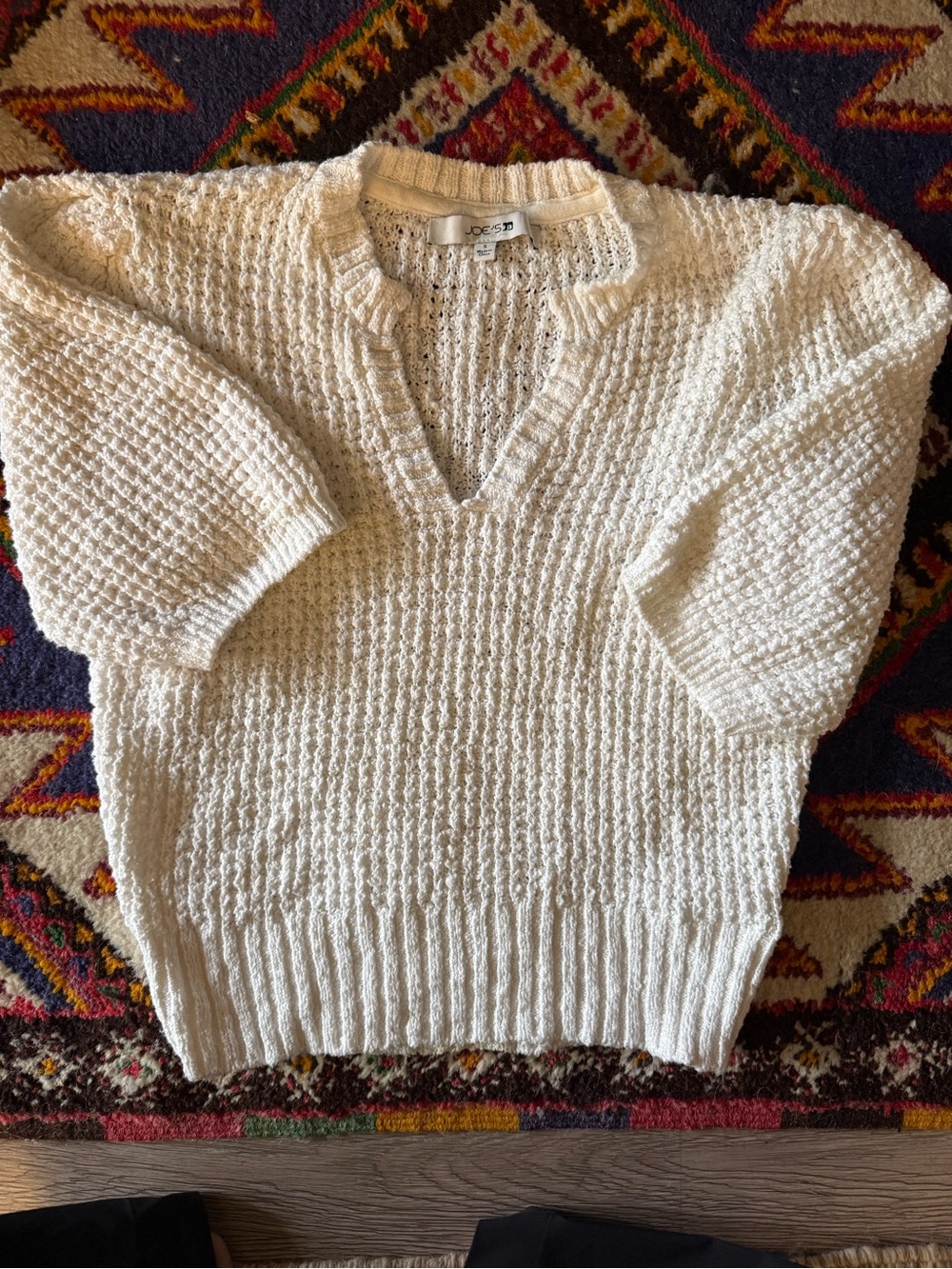 Joe's Jeans Cream Textured V-Neck Knit Sweater
